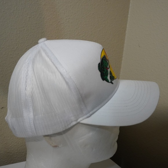 Bass Pro Shops White Mesh Trucker Hat Fishing Logo Adjustable Snapback - Picture 4 of 7